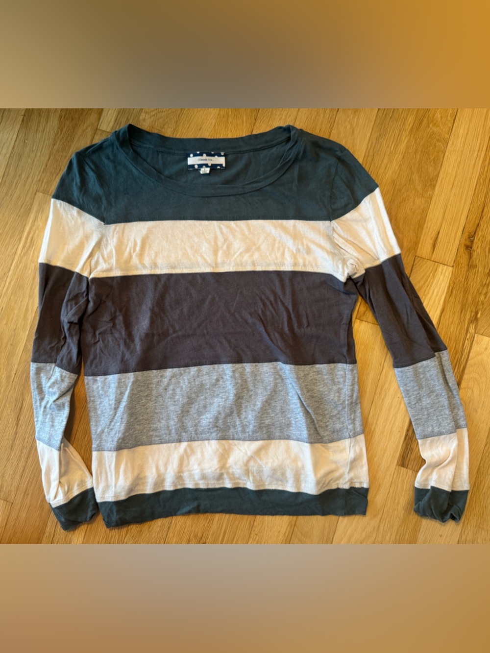 Comme Toi Striped Long-Sleeve Crewneck Top - Gray, White, Charcoal